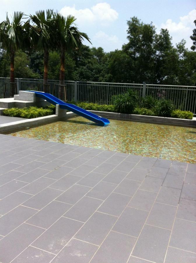 Skyloft Muslim Suite Johor Bahru Bagian luar foto