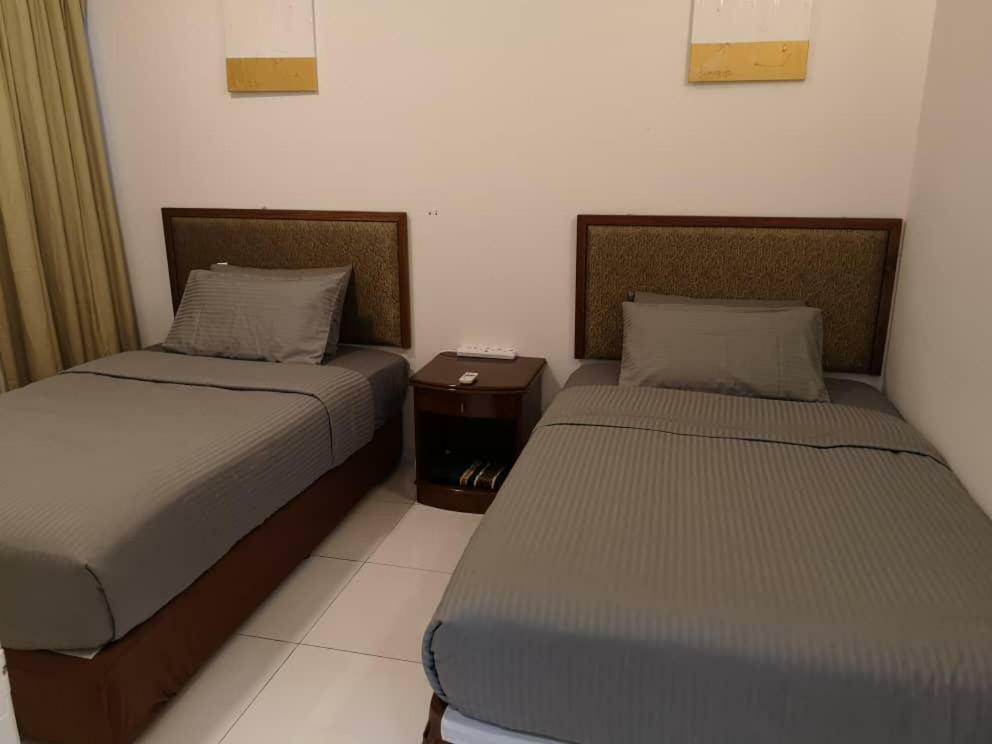 Skyloft Muslim Suite Johor Bahru Bagian luar foto