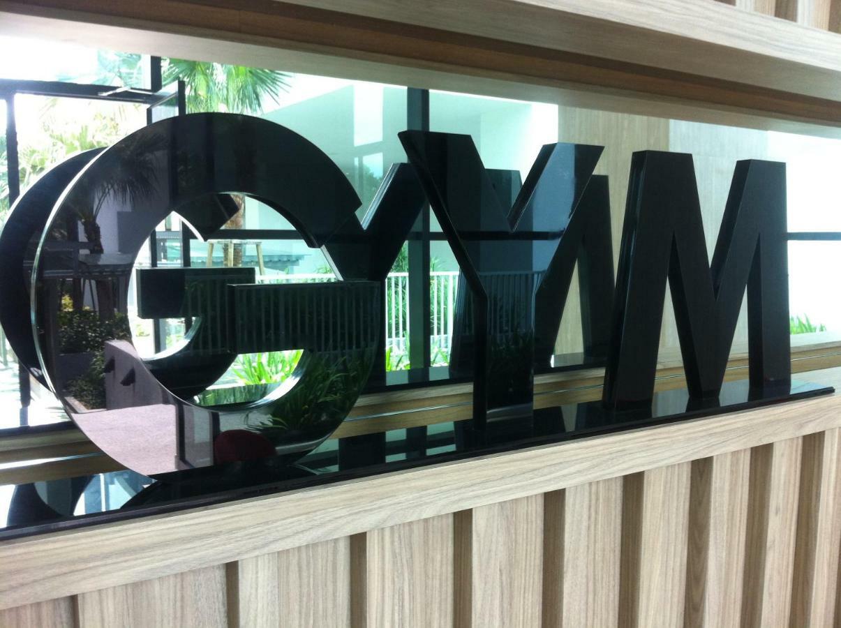 Skyloft Muslim Suite Johor Bahru Bagian luar foto